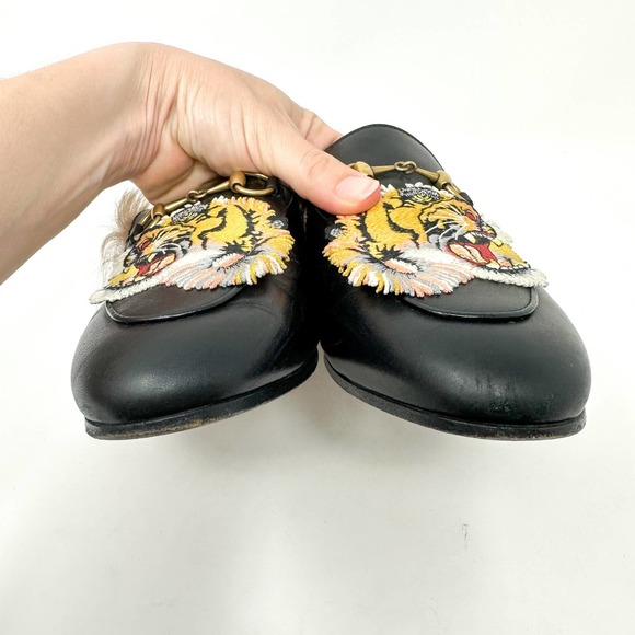Gucci Princetown Tiger Fur Lined Round Toe Horsebit Canvas Flat Loafer Mules - Picture 6 of 13